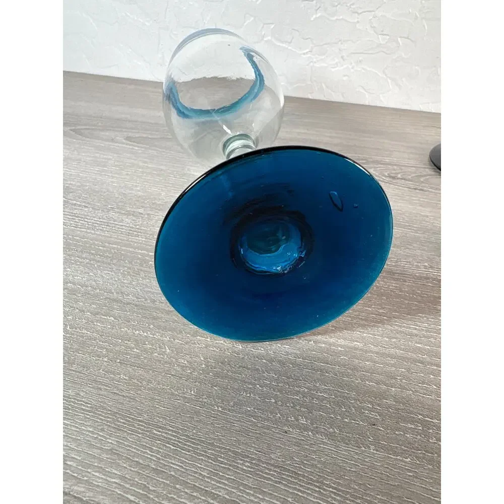 Set of 6 Hand Blown Clear w/ Light Turquoise Blue‎ Rim Tall Wine Glass 8 3/4”